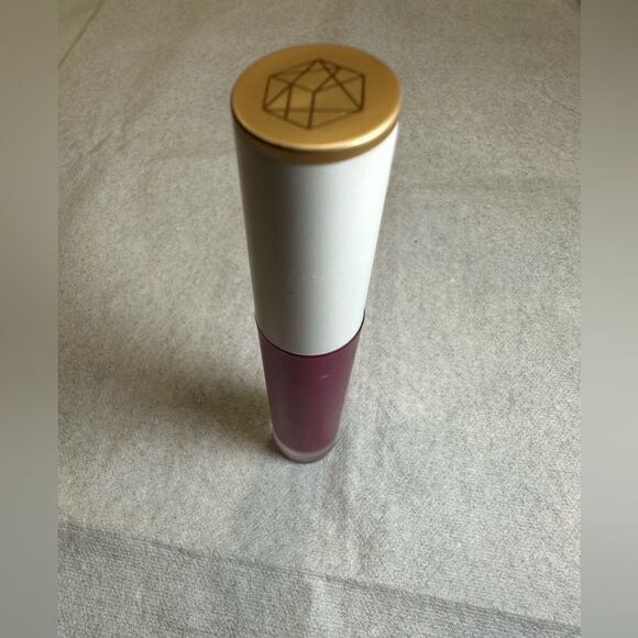 em cosmetics Lip Mage Tinted Serum Color Charmed 3.4g - Picture 4 of 4